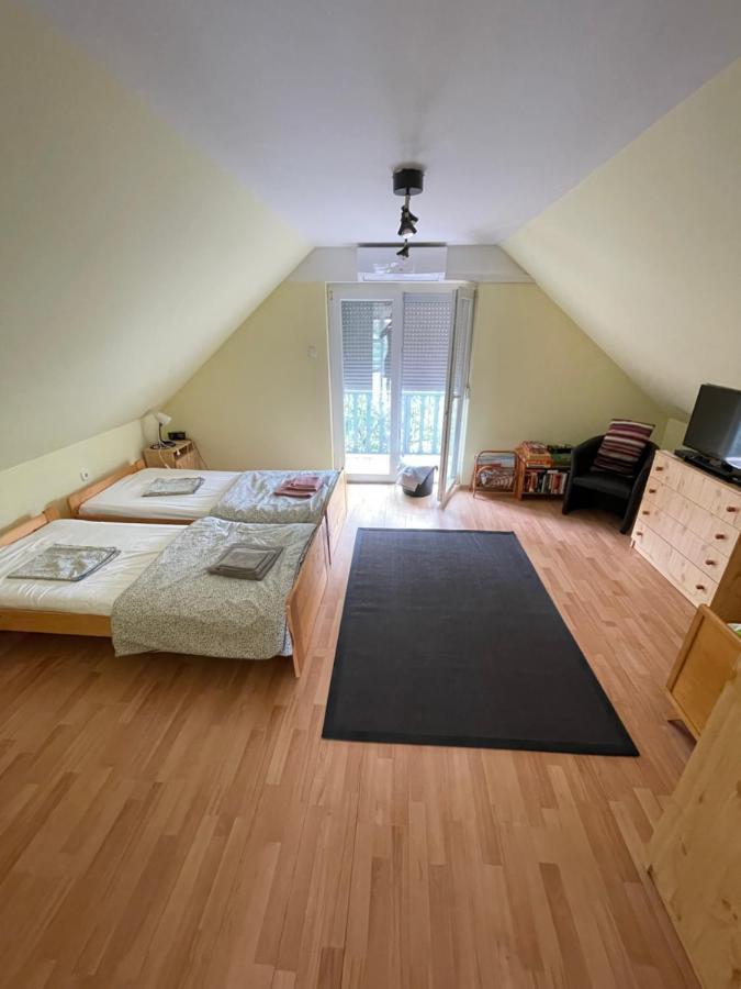 Thefi Vendeghaz Appartement Zánka Buitenkant foto